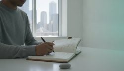 Beyond the Tick: Why an Analog Focus Timer is Your Best Productivity Ally in 2026